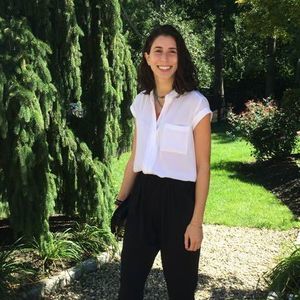 Meet your Posher, Julia